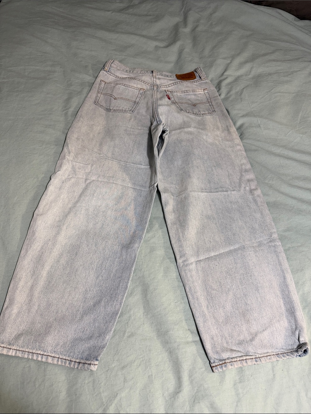 Levi's Premium balloon leg Jeans with big E Red Tab size 27x 26 - Picture 3 of 5